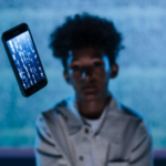 amores digitalizados e desconectados