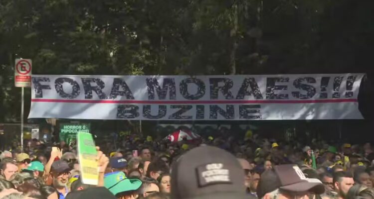manifestacao 3 de agosto - tv globo