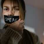 Como Lidar com o Abuso Físico e Emocional