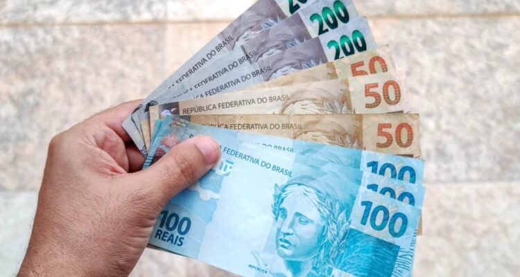 auxilio emergencial indevido