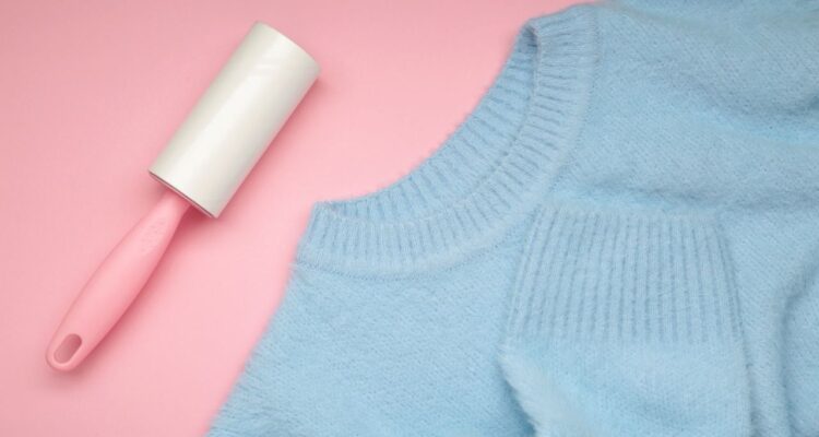 como eliminar pelos de pet das roupas pretas